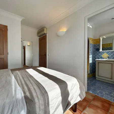 Vakantiehuis Marinabay 5 Grimaud