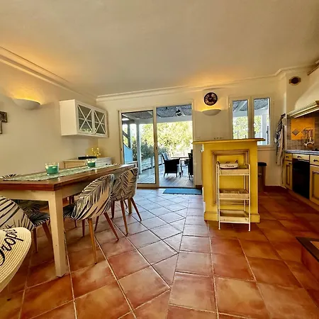 Marinabay 5 * Grimaud