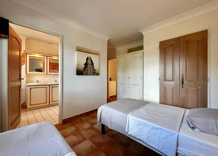 Hébergement de vacances Marinabay 5 *
